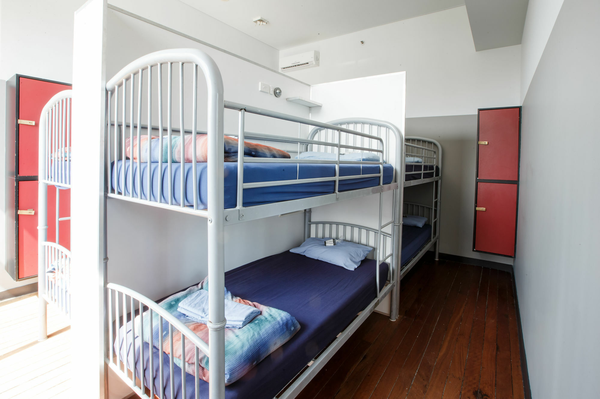 Bunk Brisbane Hostel Fortitude Valley Buitenkant foto